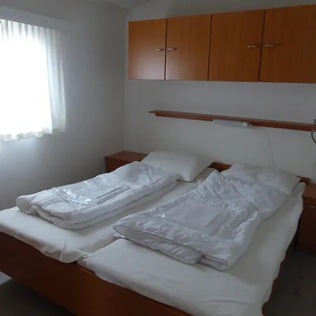 Retreat In Setting シャレー