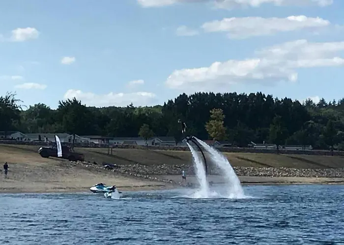 Lakeside Retreat In Setting Lathum